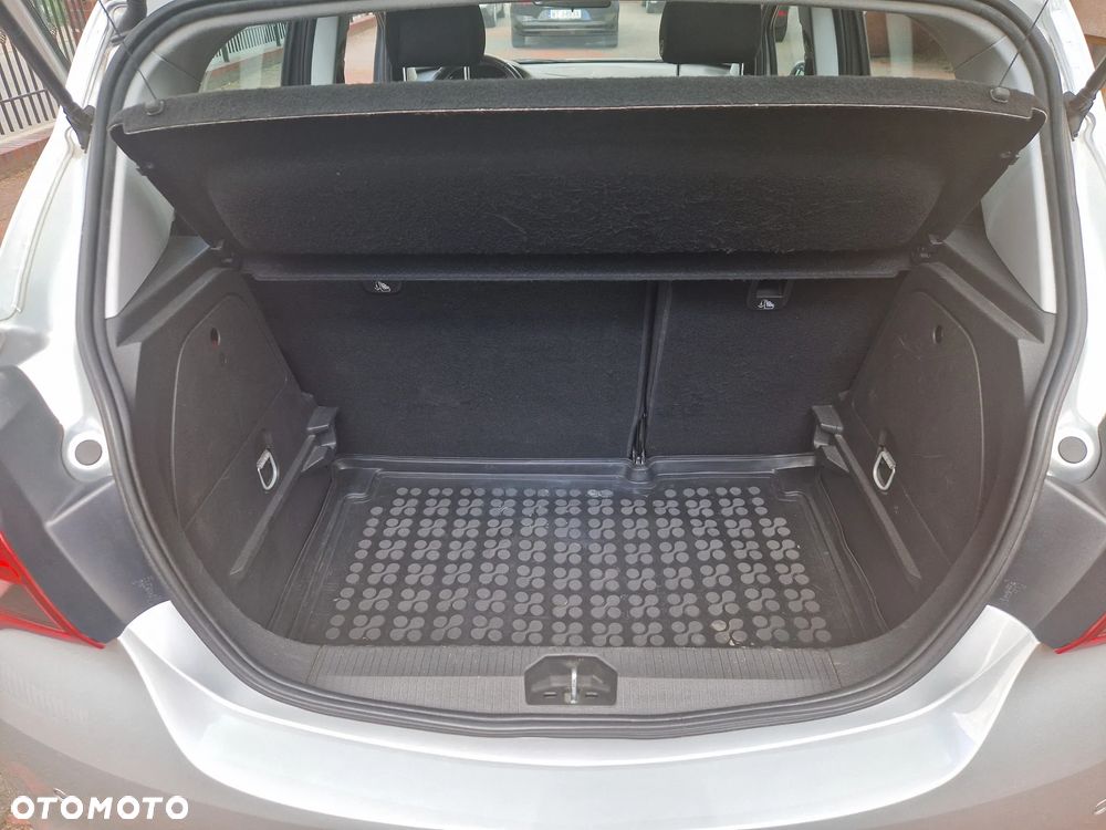 Opel Corsa 1.4 Enjoy - 16