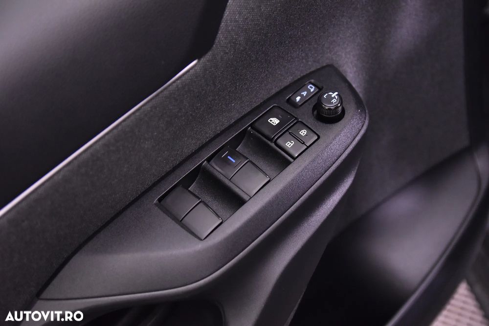 Toyota Yaris Cross - 14