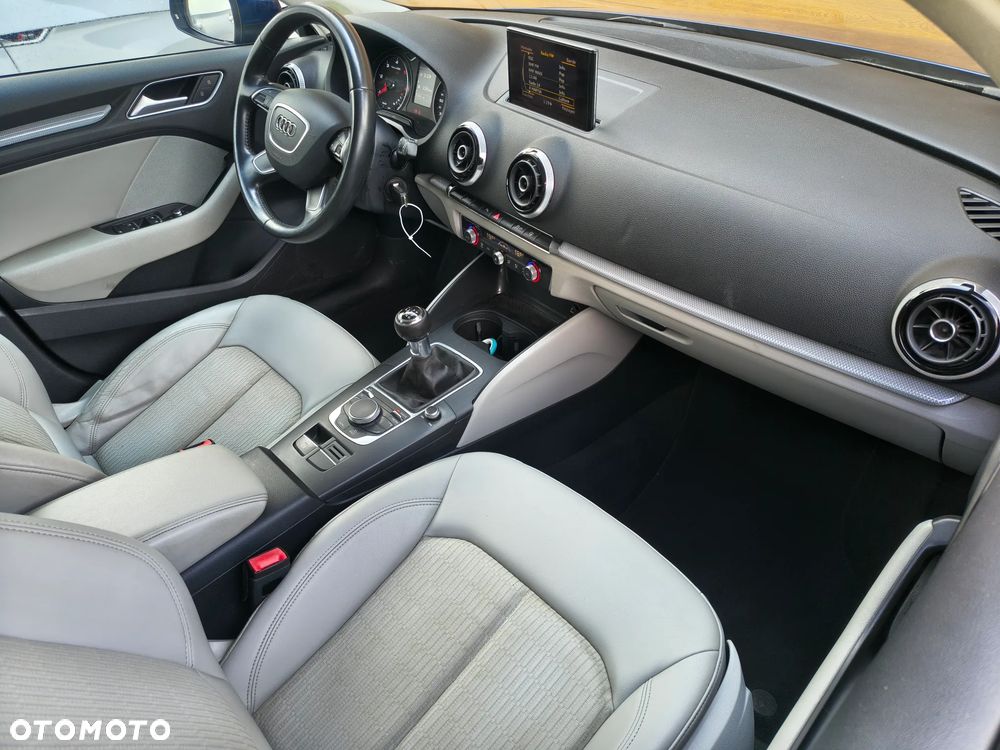 Audi A3 Sportback - 7