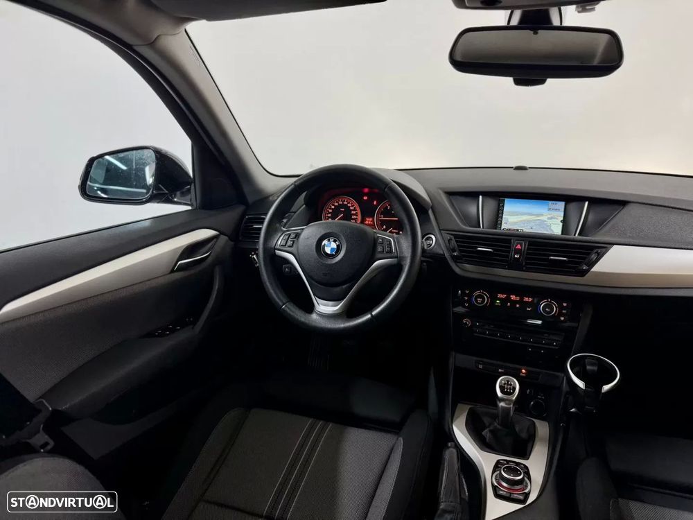 BMW X1 16 d sDrive Line Sport - 31