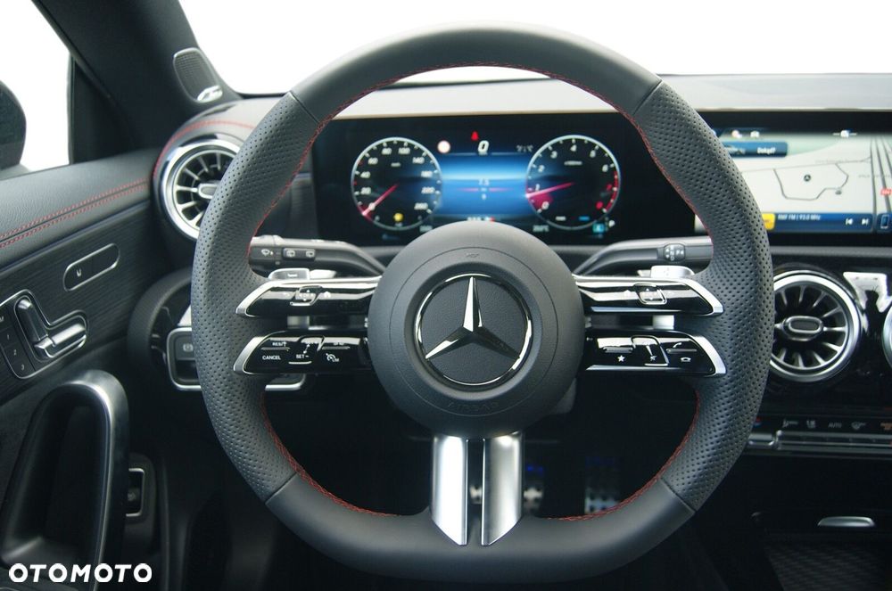 Mercedes-Benz CLA - 7