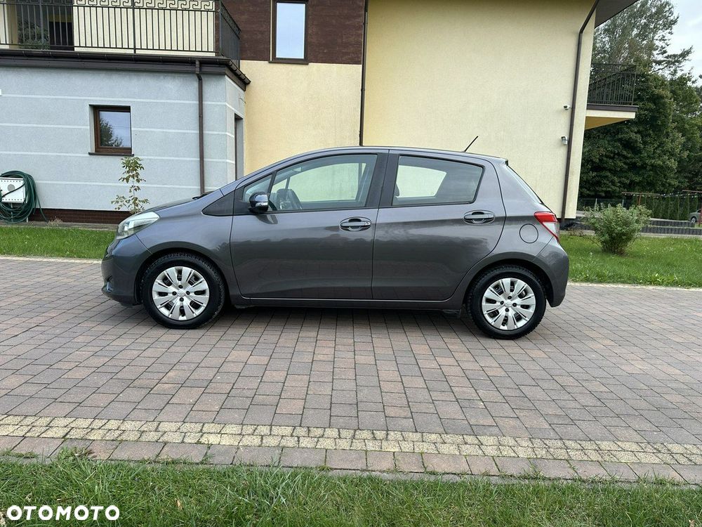 Toyota Yaris - 6