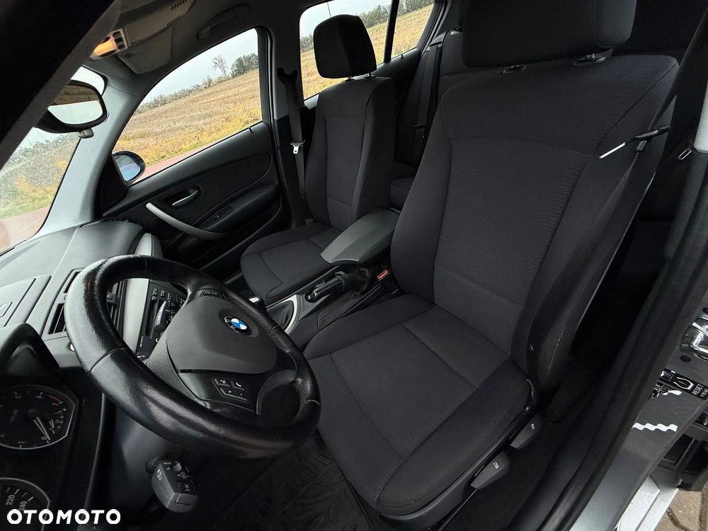 BMW Seria 1 118i - 14
