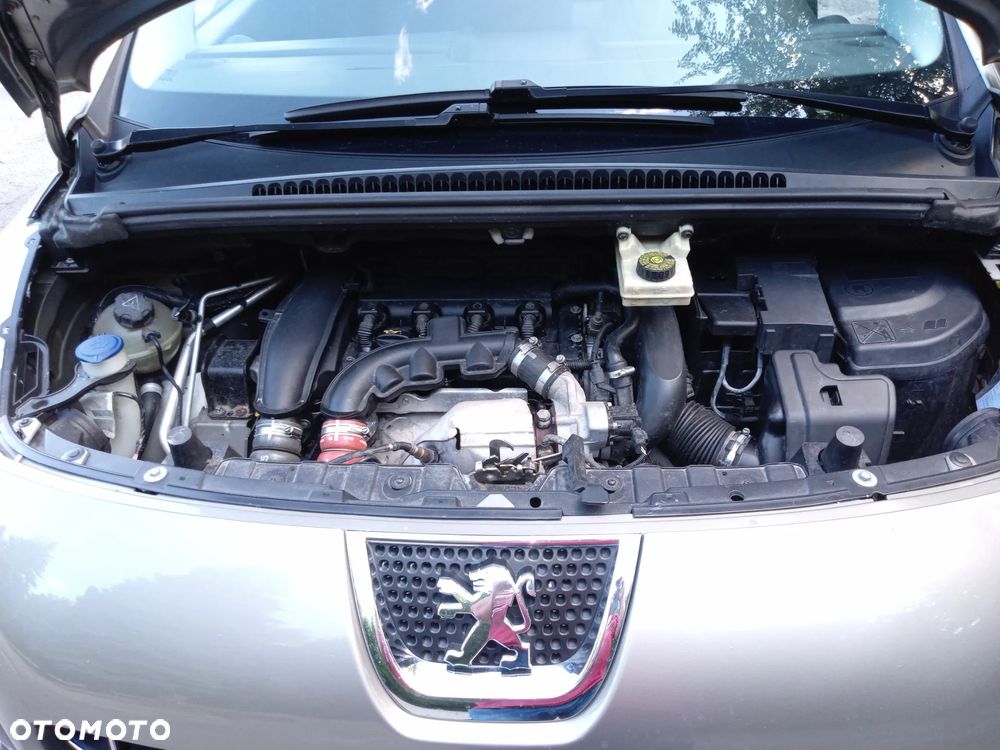 Peugeot 3008 1.6 Active - 11