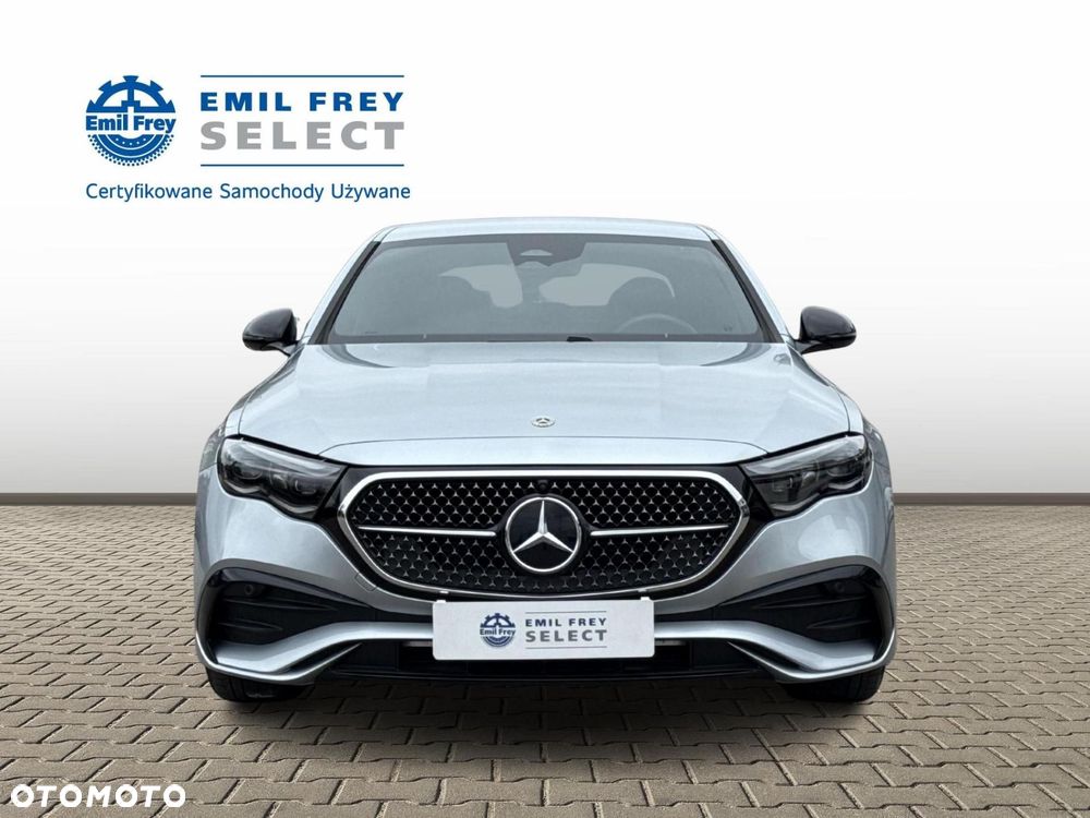 Mercedes-Benz Klasa E - 8