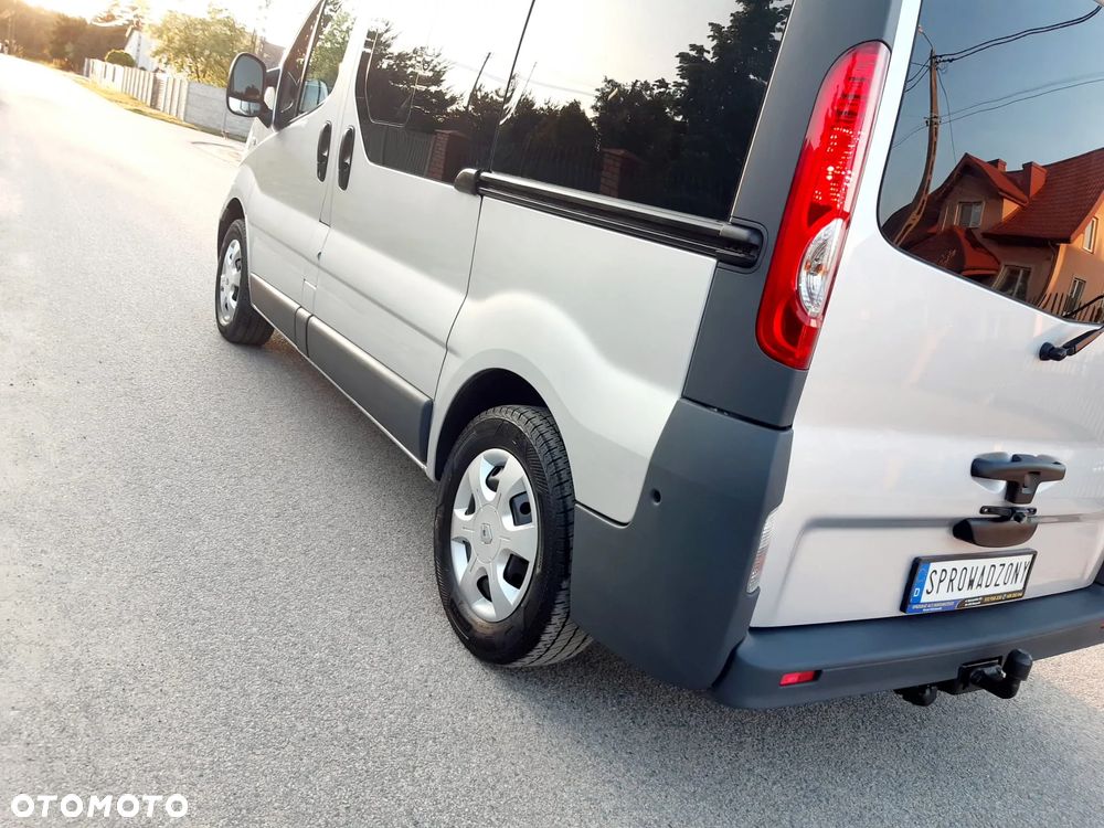Renault Trafic L1H1 Passenger Lux - 7