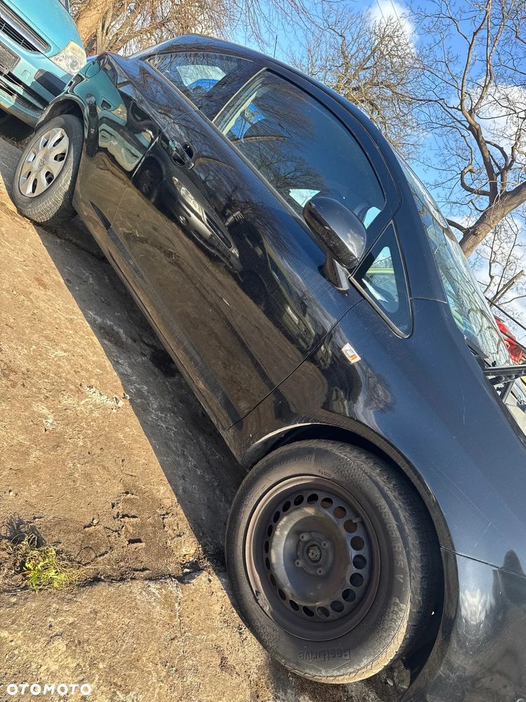Opel Corsa D na części - 2