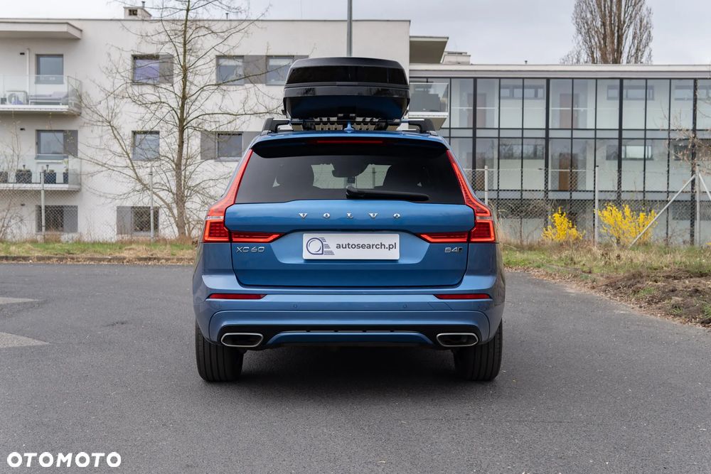 Volvo XC 60 D4 AWD R-Design - 6