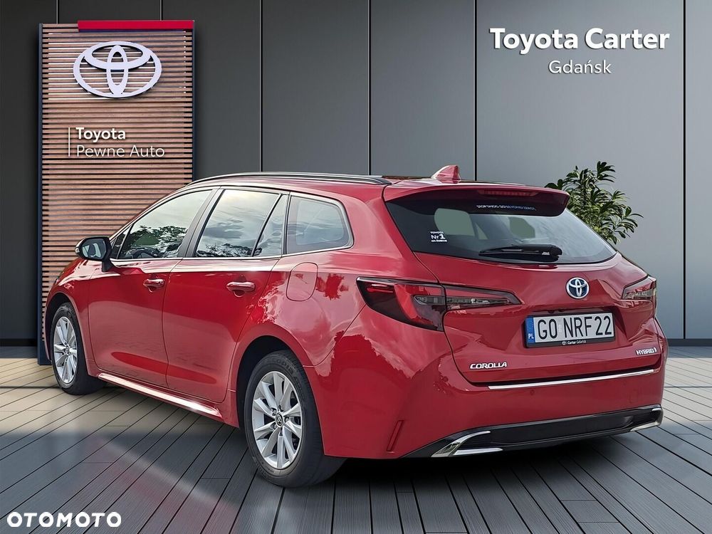 Toyota Corolla 2.0 Hybrid Comfort - 4