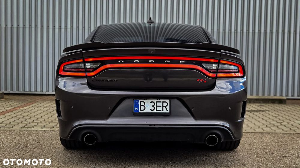 Dodge Charger 6.4 Scat Pack - 6