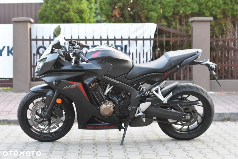 Honda CBR - 22