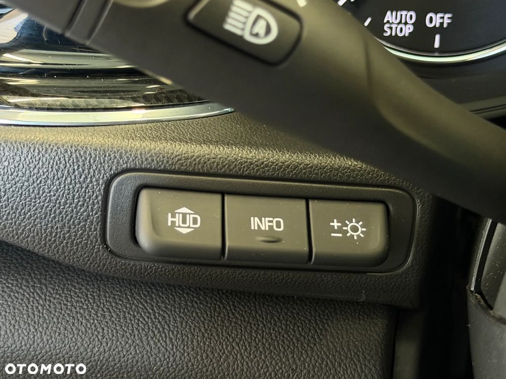 Opel Insignia 2.0 CDTI Elegance S&S - 21