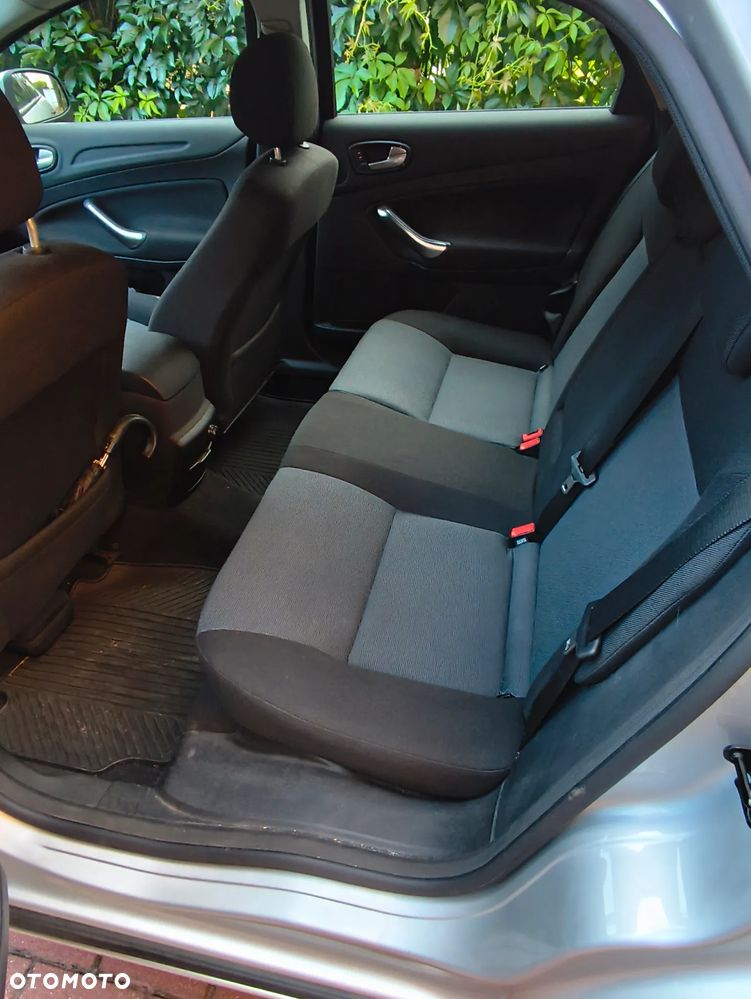 Ford Mondeo 2.0 Titanium - 6