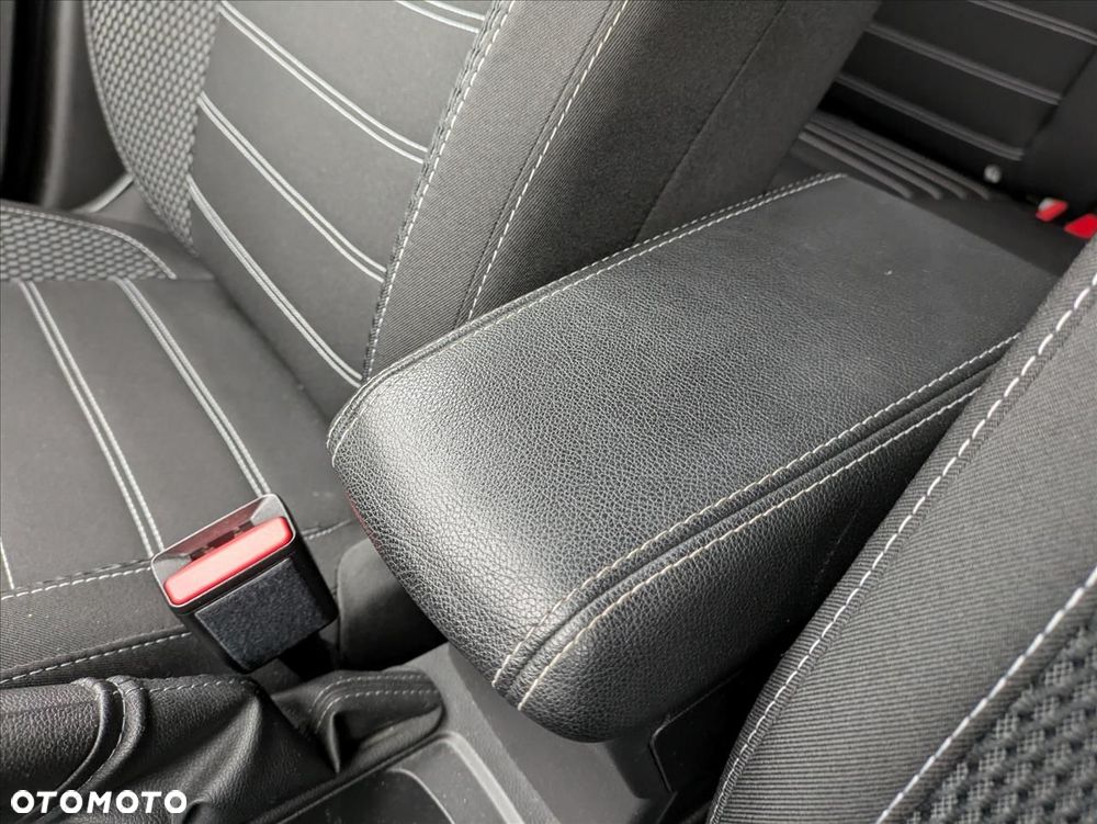 Dacia Duster 1.0 TCe Prestige - 19