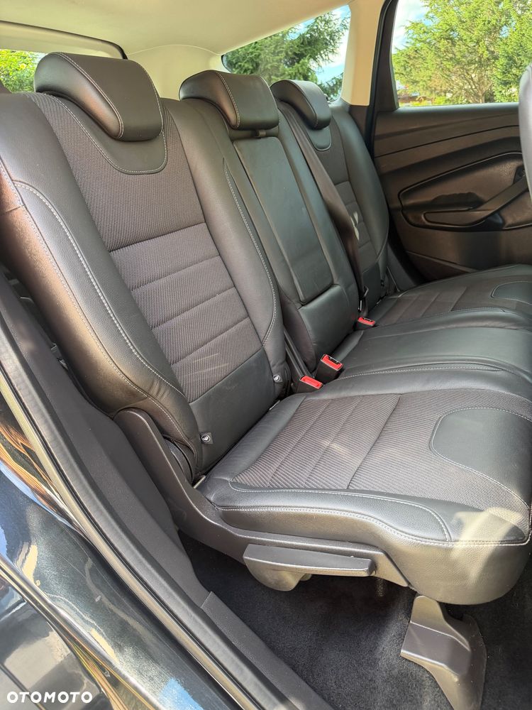 Ford Kuga 2.0 TDCi 4x4 Individual - 24