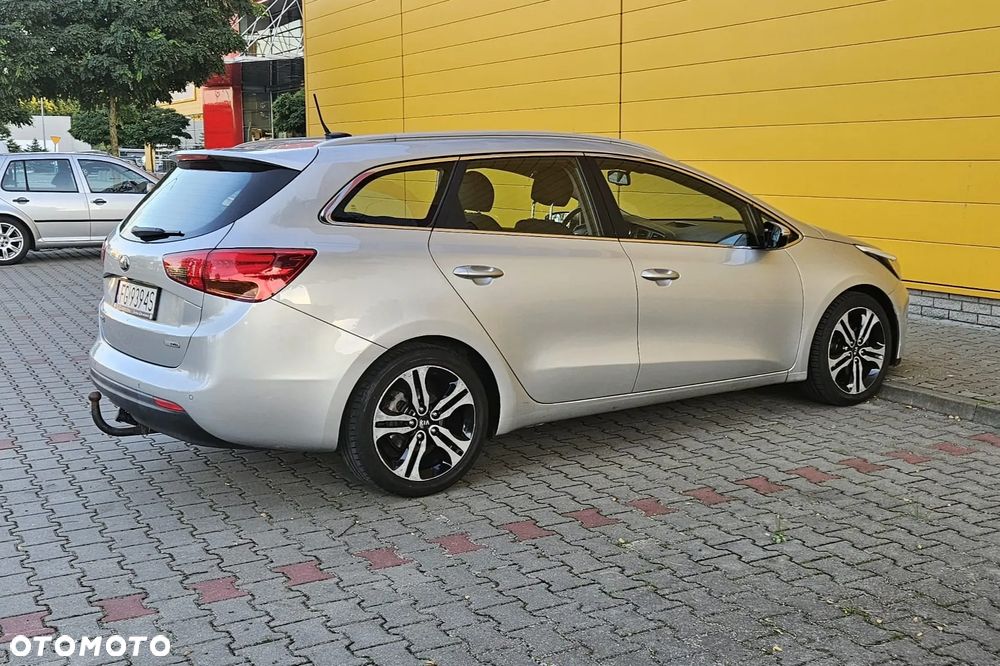 Kia Ceed Cee'd 1.6 GDI M - 5