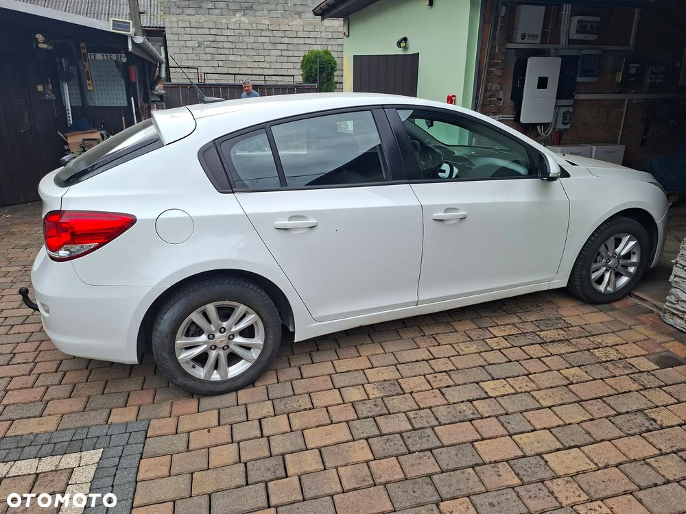Chevrolet Cruze 1.8 LT - 3