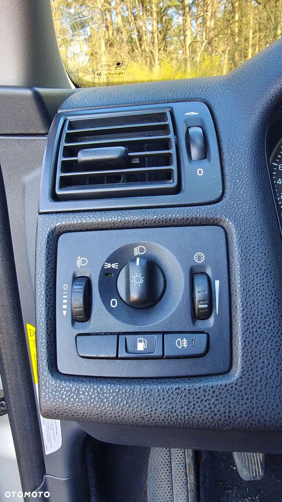 Volvo V50 1.6D Momentum - 14