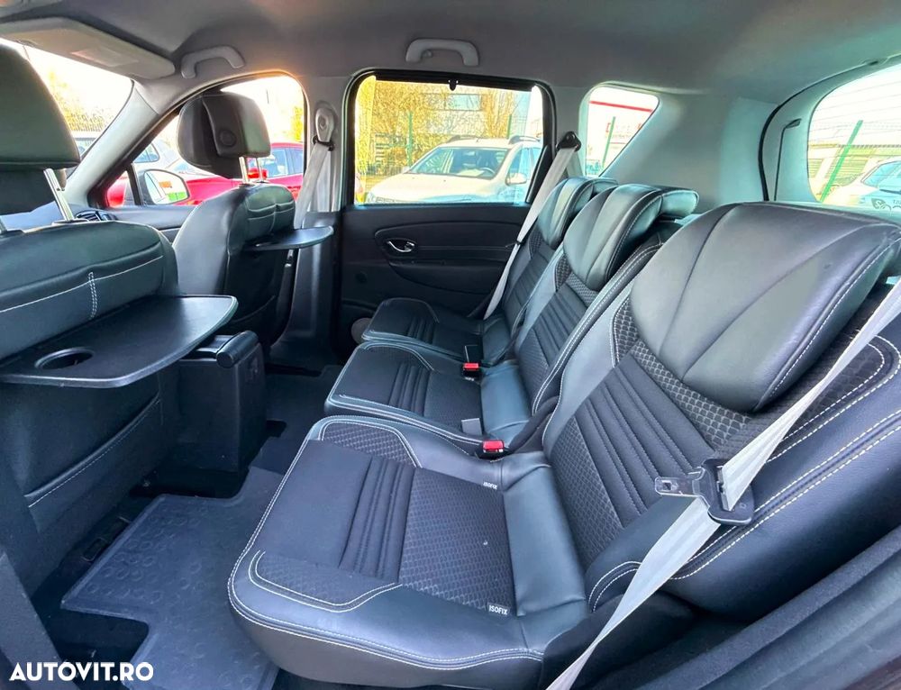 Renault Scenic ENERGY dCi 130 Start & Stop Euro 6 Bose Edition - 22