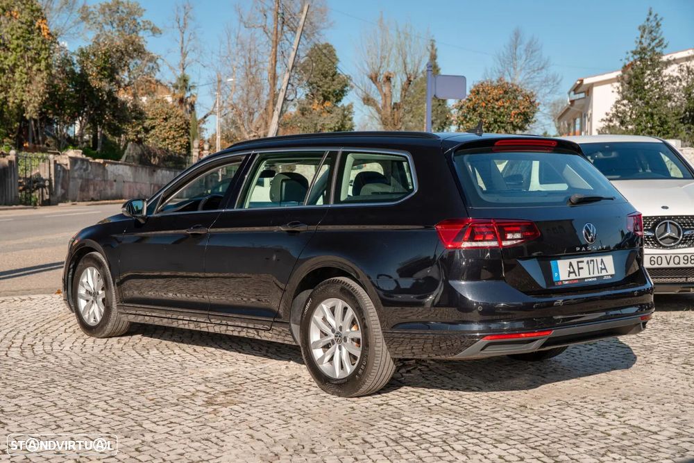 VW Passat Variant 2.0 TDI Elegance DSG - 9
