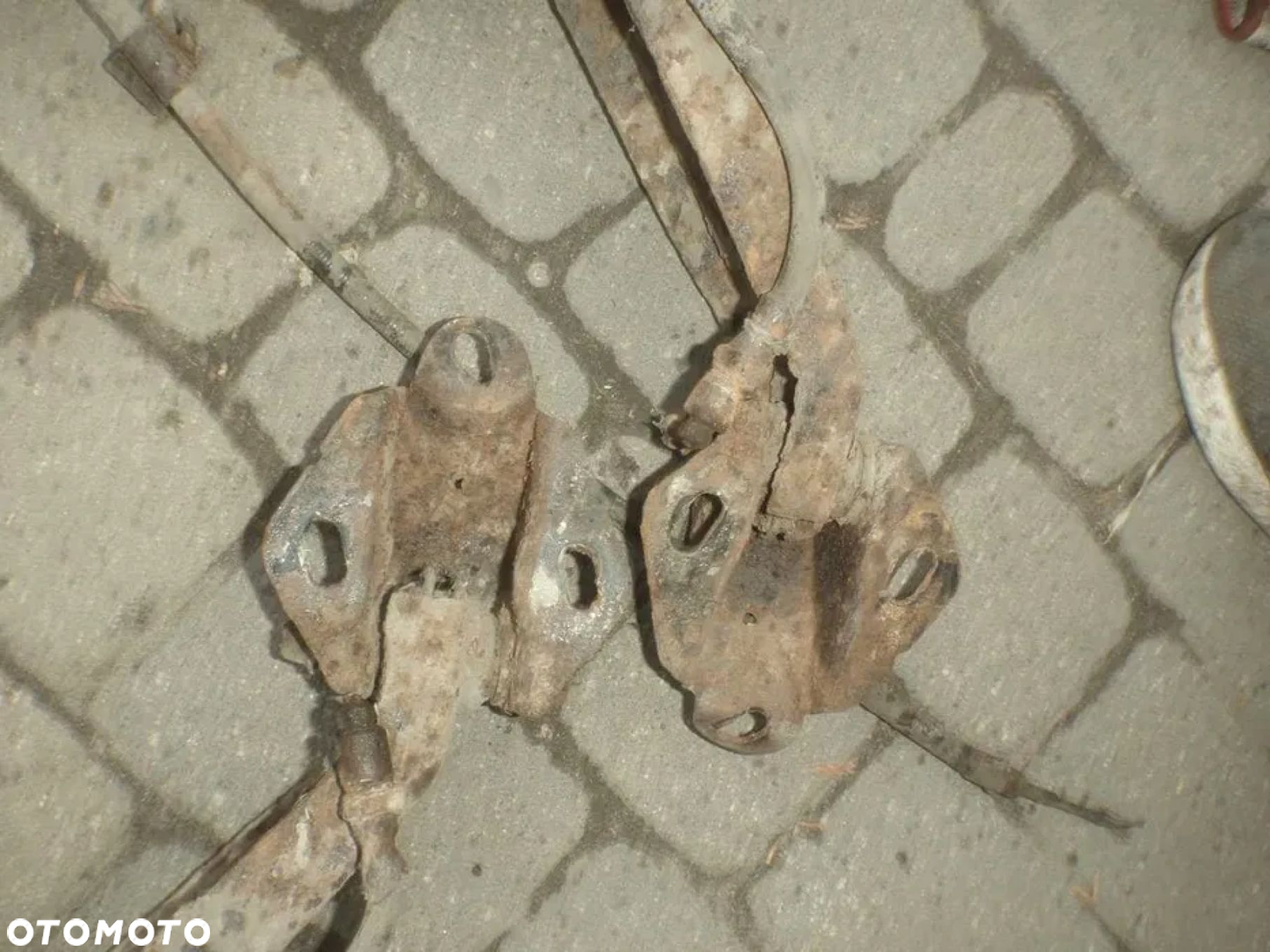 wahacz wspornik ucho mocowanie fiat 126p maluch - 2