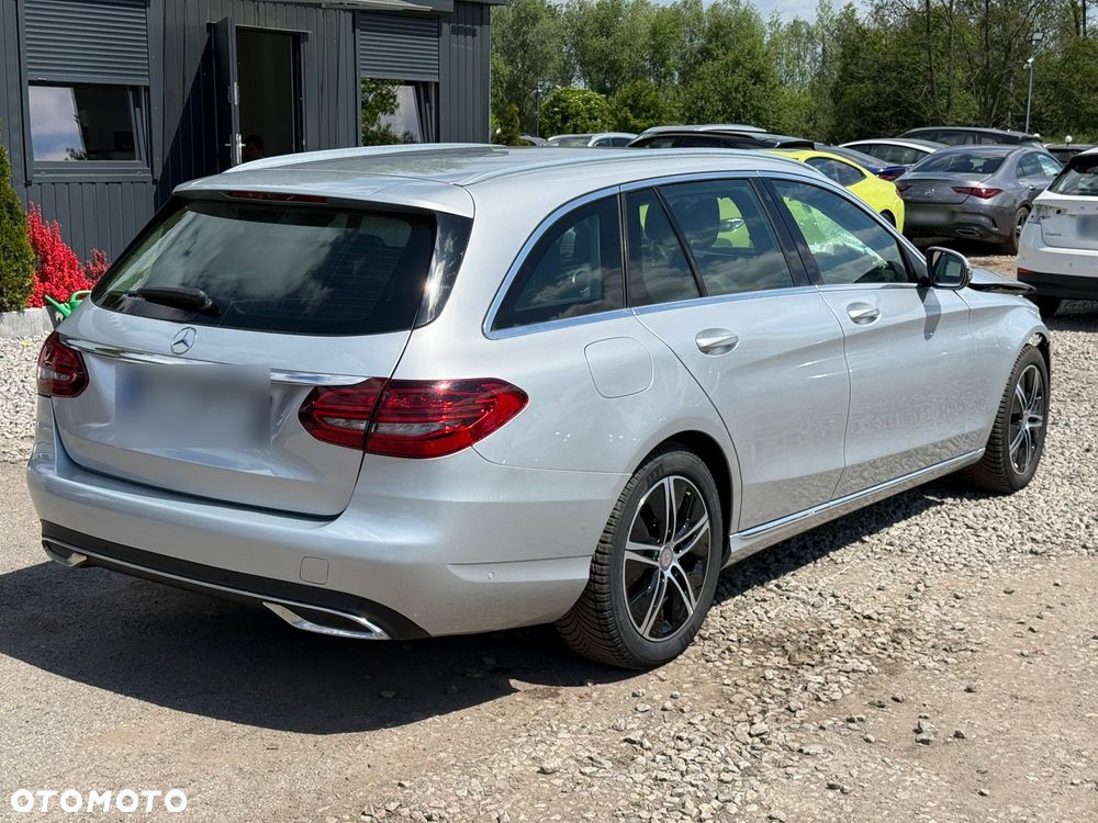 Mercedes-Benz Klasa C 180 d 9G-TRONIC - 13