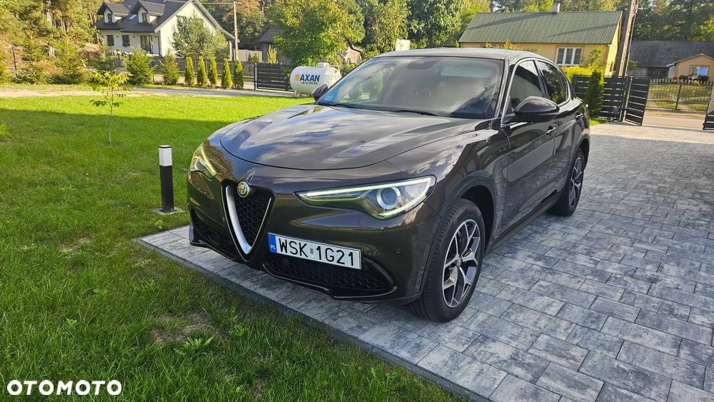 Alfa Romeo Stelvio - 21