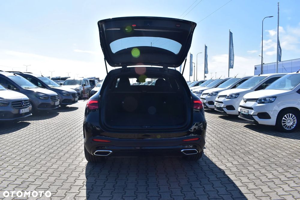 Mercedes-Benz GLC 300 d mHEV 4-Matic Avantgarde - 12