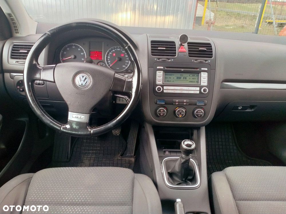 Volkswagen Golf 1.6 United - 12