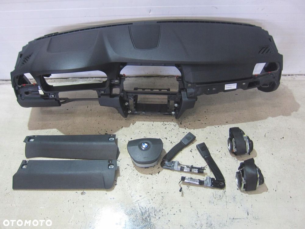 BMW 5 F10 535i X-DRIVE DESKA ROZDZIELCZA AIRBAG KONSOLA NAPINACZE 9207381 - 1