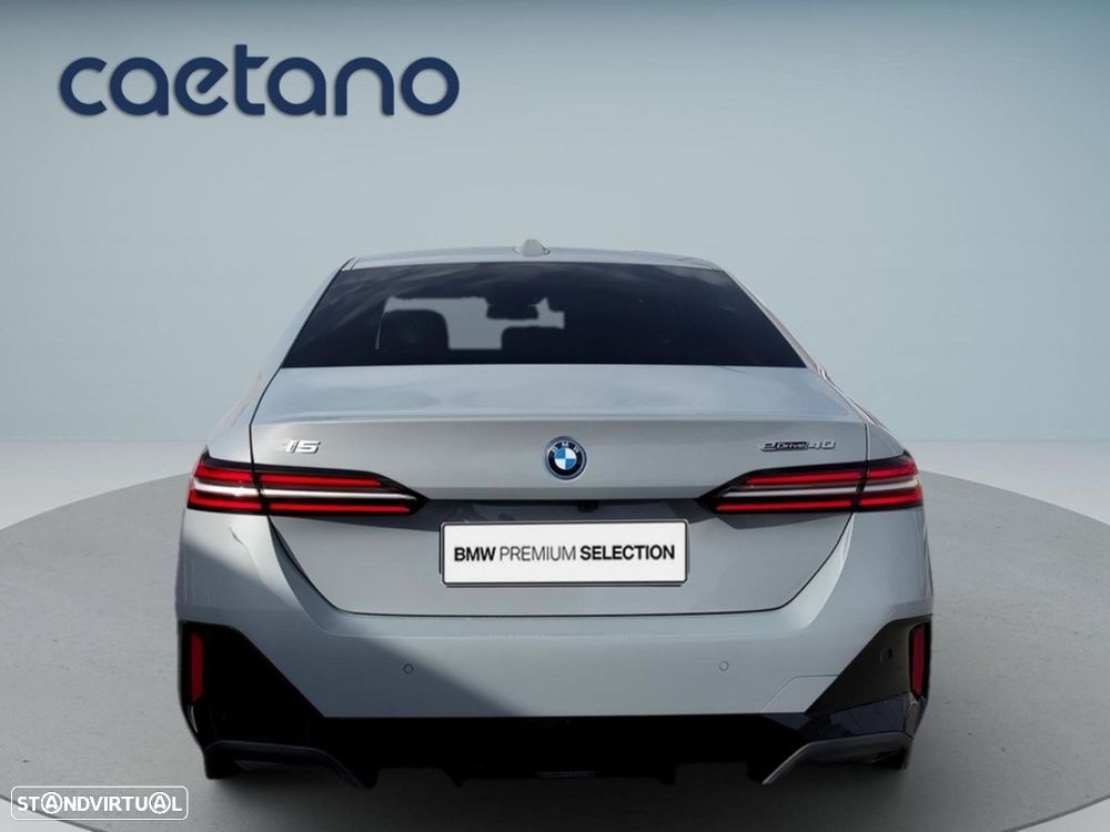 BMW i5 eDrive40 Pack Desportivo M - 7