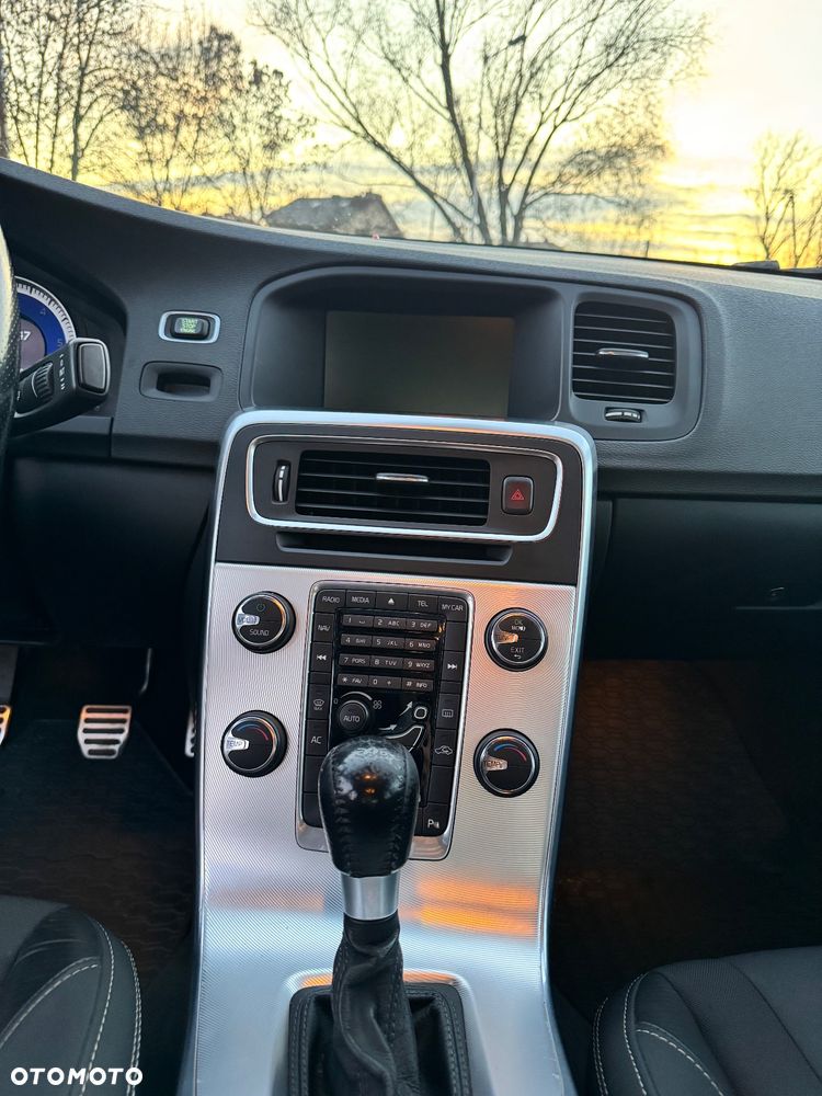 Volvo S60 D2 RDesign - 11