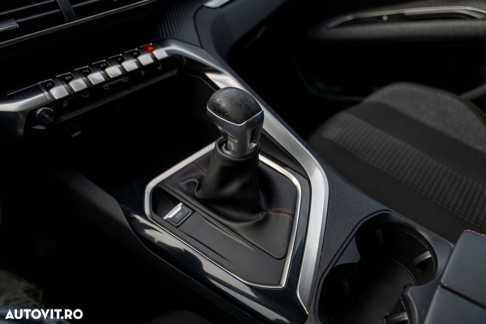 Peugeot 3008 BlueHDi 120 Stop & Start Allure - 20