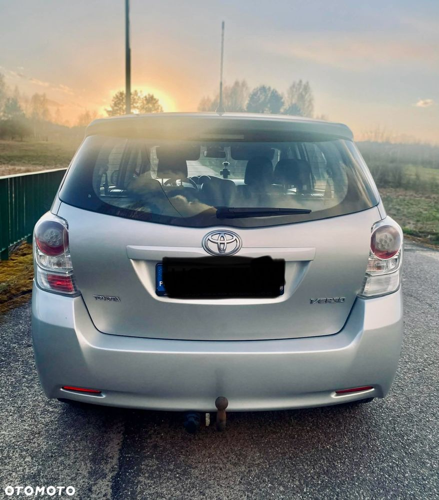 Toyota Verso 2.0 D-4D Sol - 3