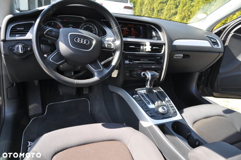 Audi A4 Allroad 2.0 TDI clean diesel Quattro S tronic - 23