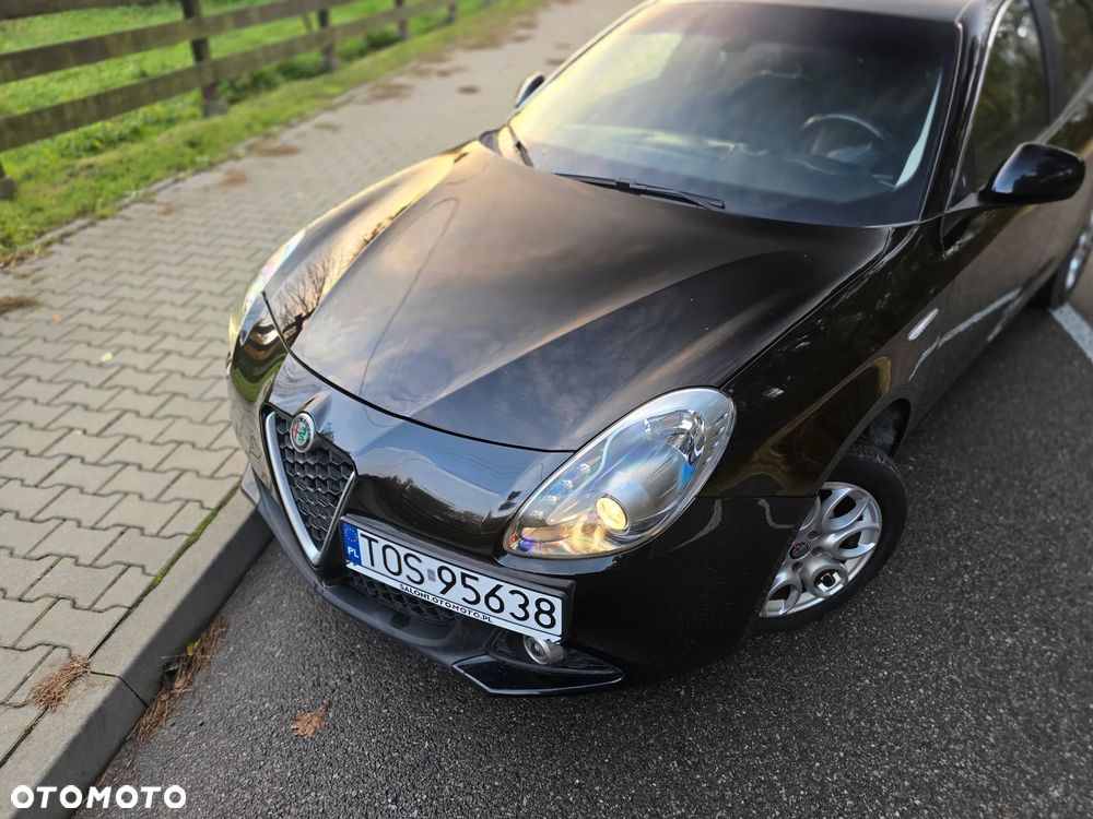 Alfa Romeo Giulietta 1.6 JTDM 16V Super - 35