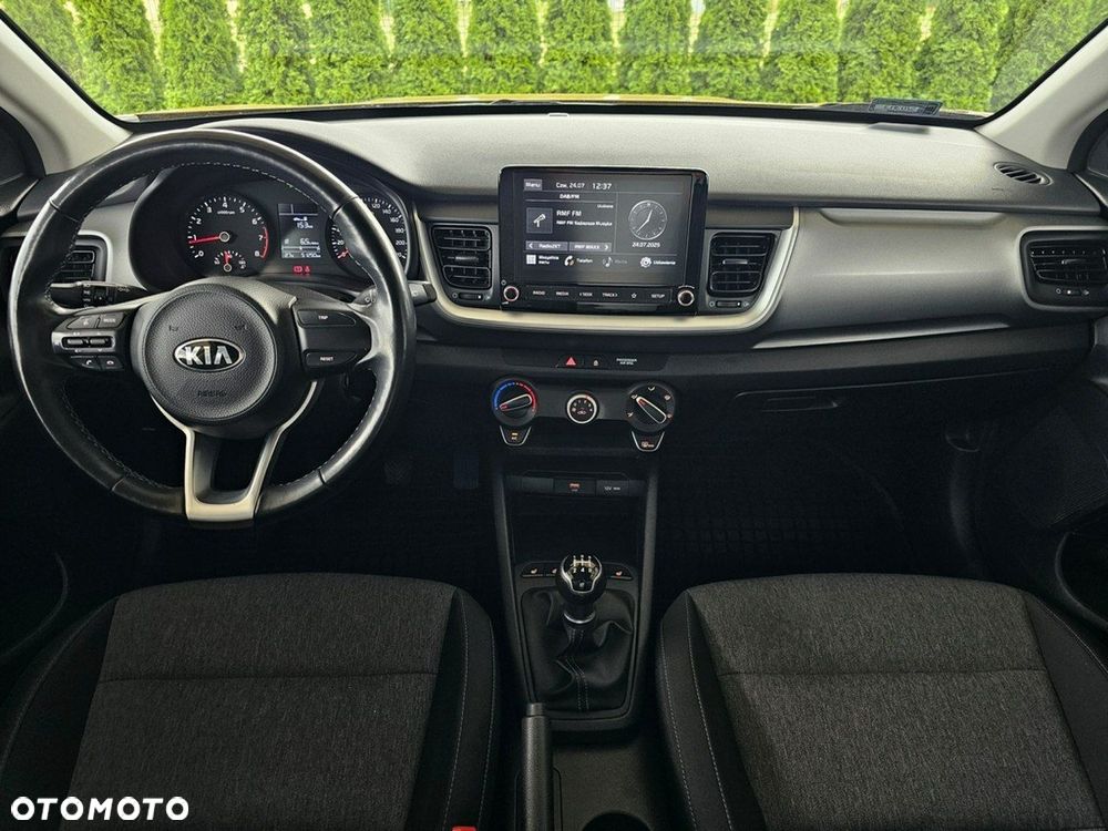 Kia Stonic - 26