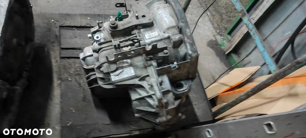 SKRZYNIA BIEGÓW MANUAL LAGUNA II 2 2.0T PK6 353 8200386298 MALY PRZEBIEG - 8