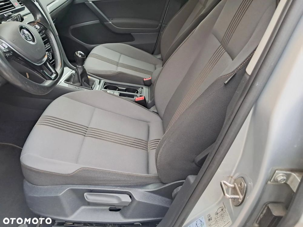 Volkswagen Golf 1.6 TDI BlueMotion Technology Allstar - 10