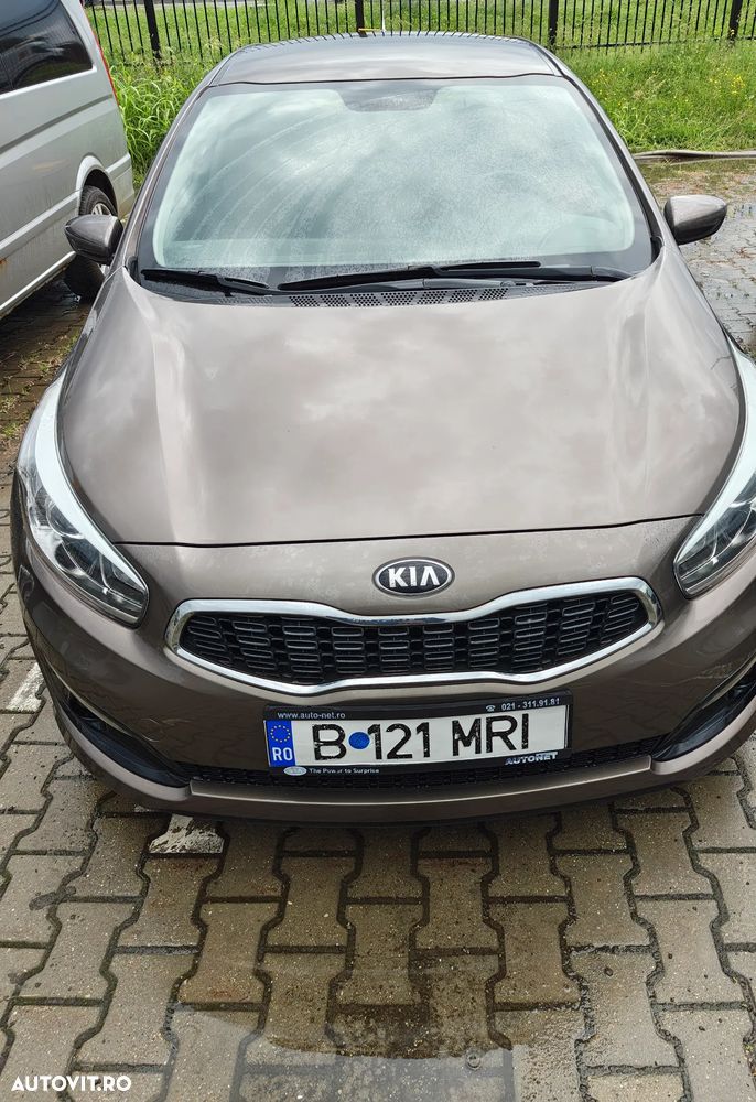 Kia Ceed - 1