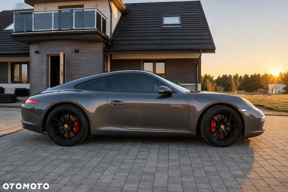 Porsche 911 Carrera PDK - 17