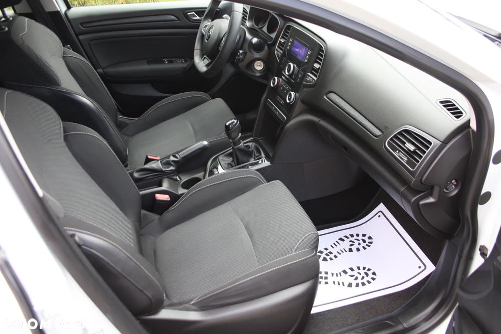 Renault Megane ENERGY TCe 100 LIMITED - 8