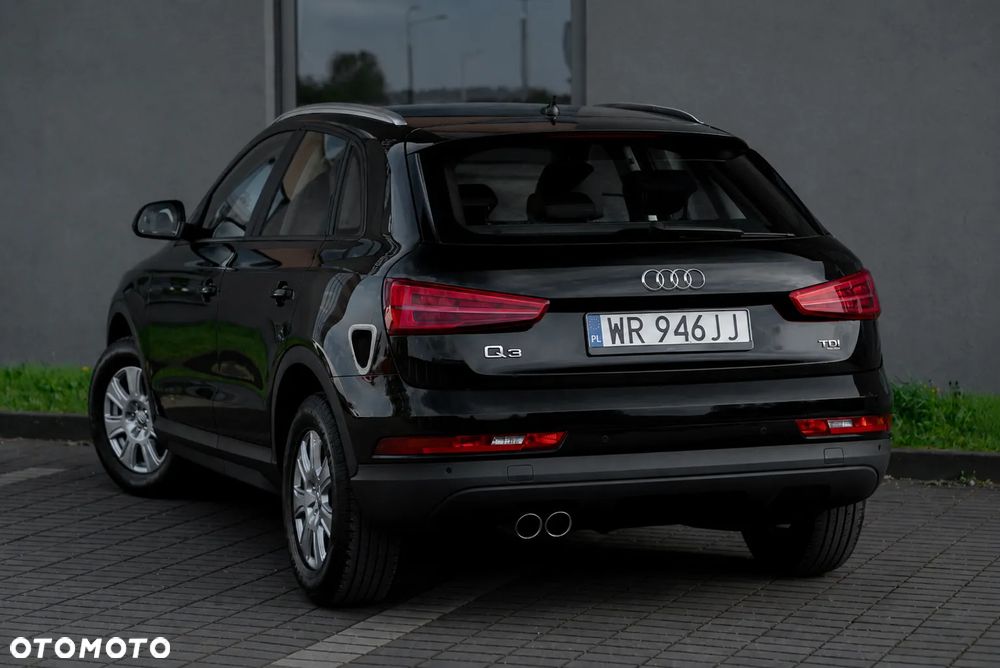 Audi Q3 2.0 TDI Design - 13