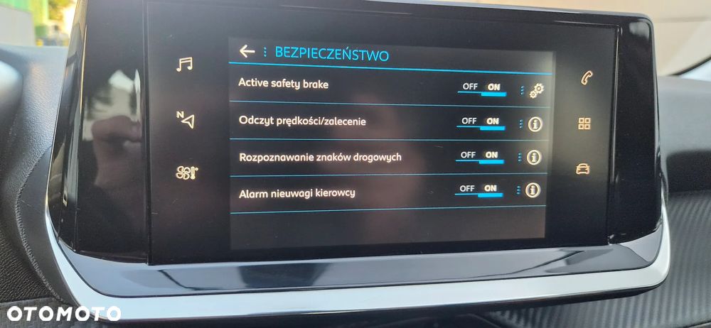 Peugeot 208 1.2 PureTech Active Pack S&S - 27