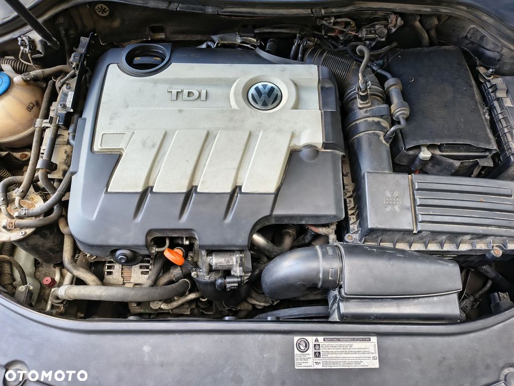 Volkswagen Passat 2.0 TDI Trendline - 33