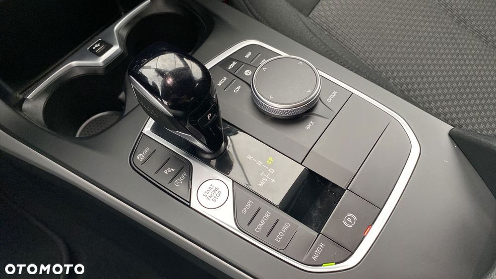 BMW Seria 1 118i Advantage - 18