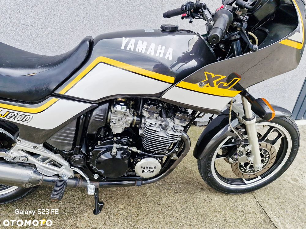 Yamaha XJ - 30