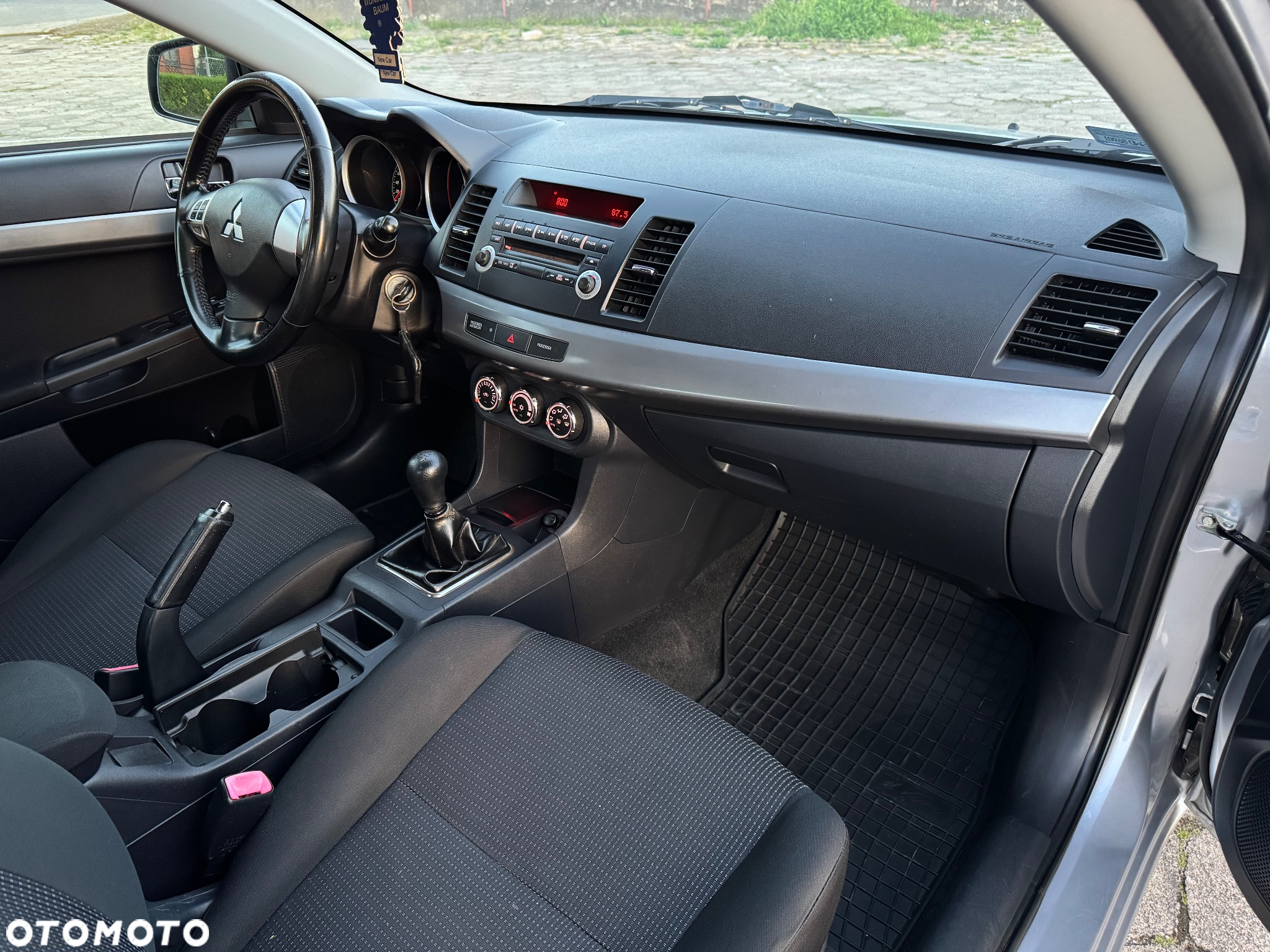 Mitsubishi Lancer 1.5 Inform ASTC - 9