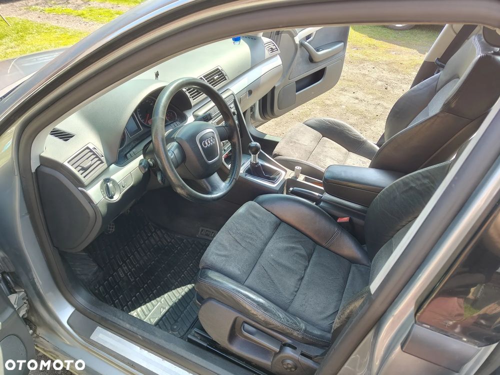 Audi A4 Limousine 1.8T - 10