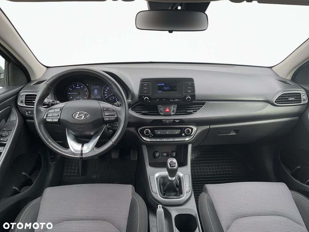 Hyundai i30 - 11